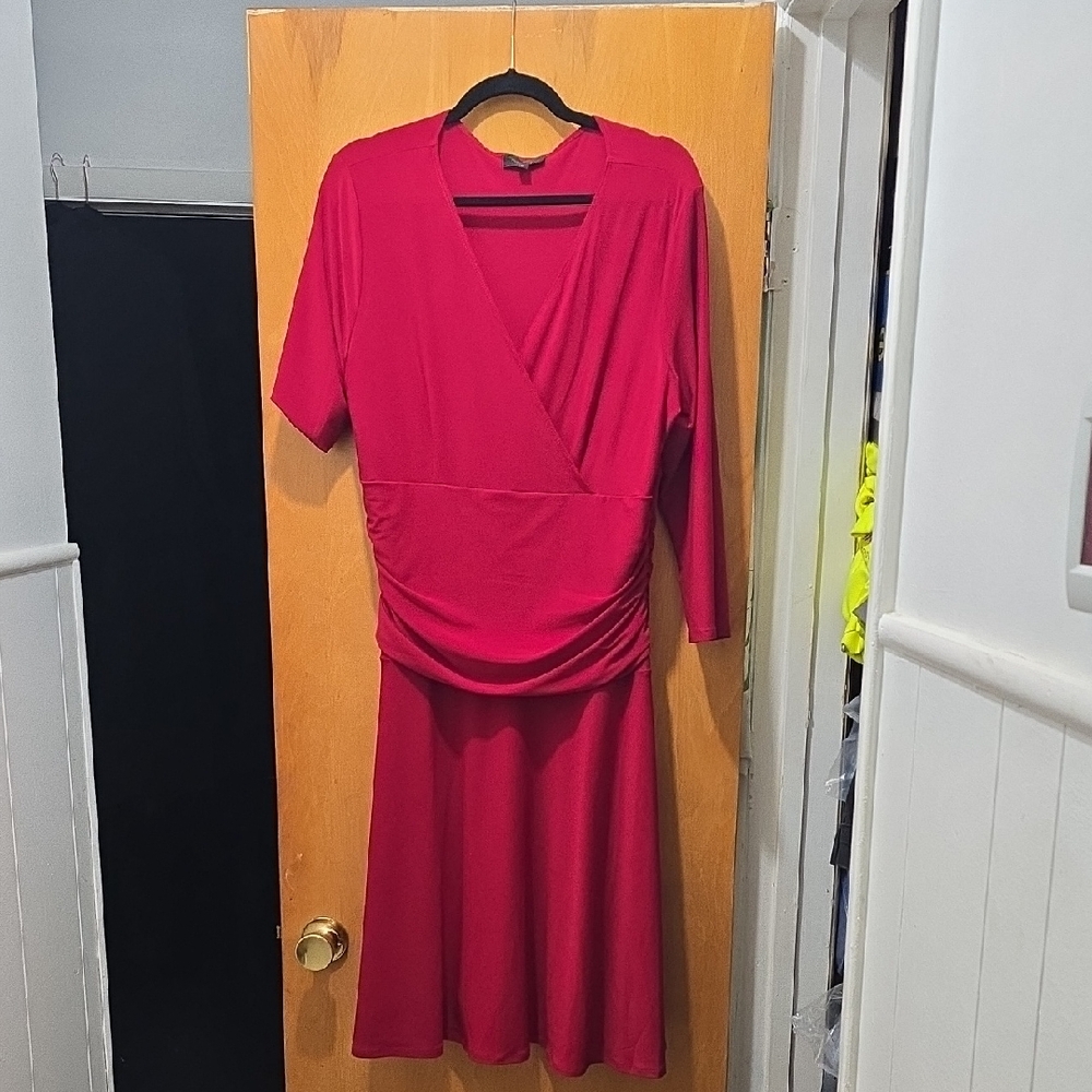 Chic Red Midi Dress